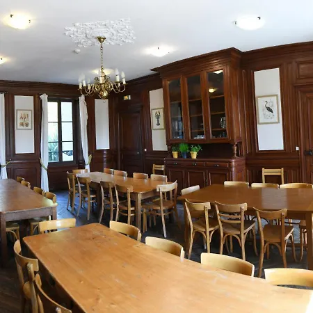 Grands Groupes - Chateau Des Forges