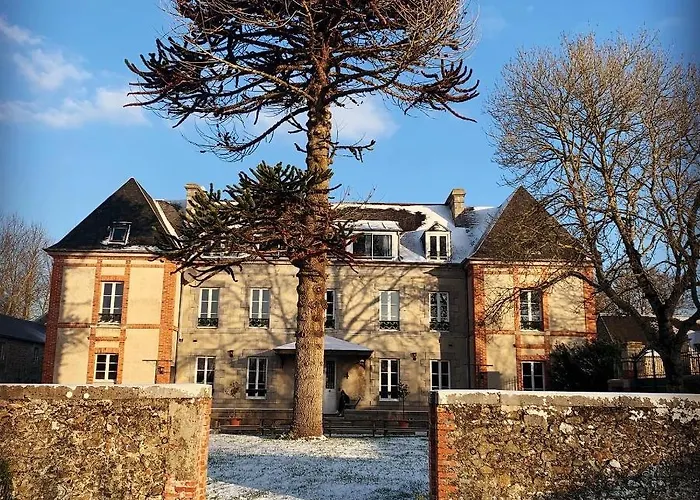 Albergue Grands Groupes - Chateau Des Forges *