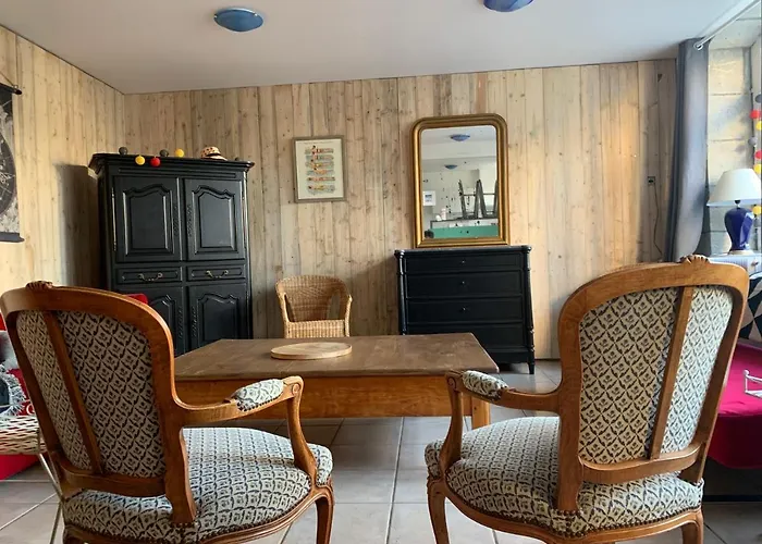 Grands Groupes - Chateau Des Forges * Gouville-sur-Mer