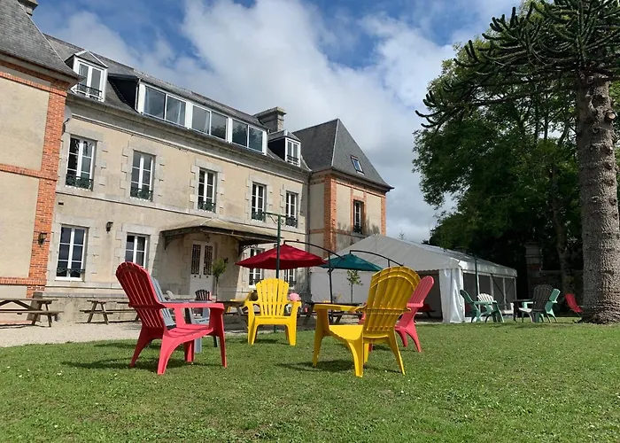 Albergue Grands Groupes - Chateau Des Forges