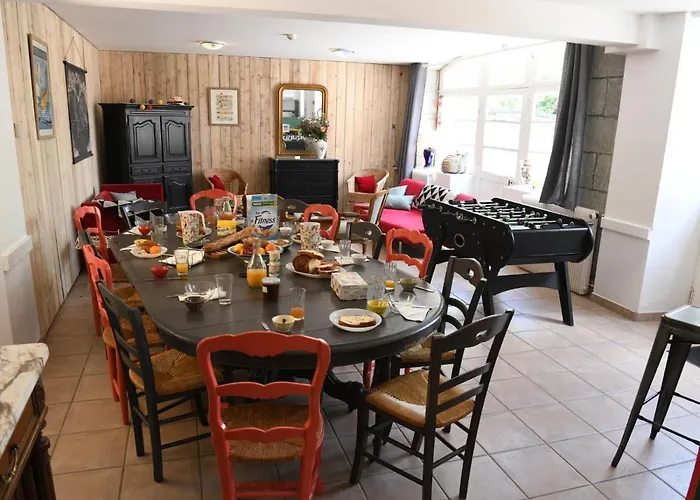 Grands Groupes - Chateau Des Forges * Gouville-sur-Mer