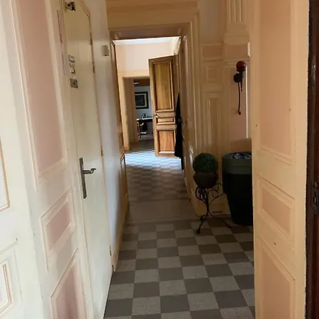 Grands Groupes - Chateau Des Forges Hostel Gouville-sur-Mer