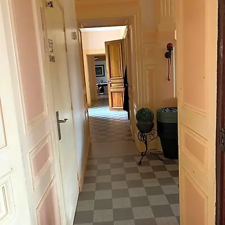 Grands Groupes - Chateau Des Forges Hostel