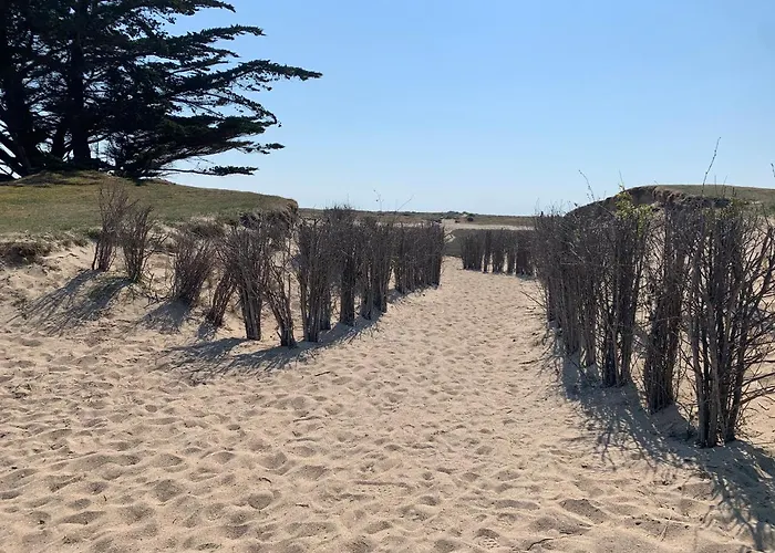 Grands Groupes - Chateau Des Forges Hostal Gouville-sur-Mer