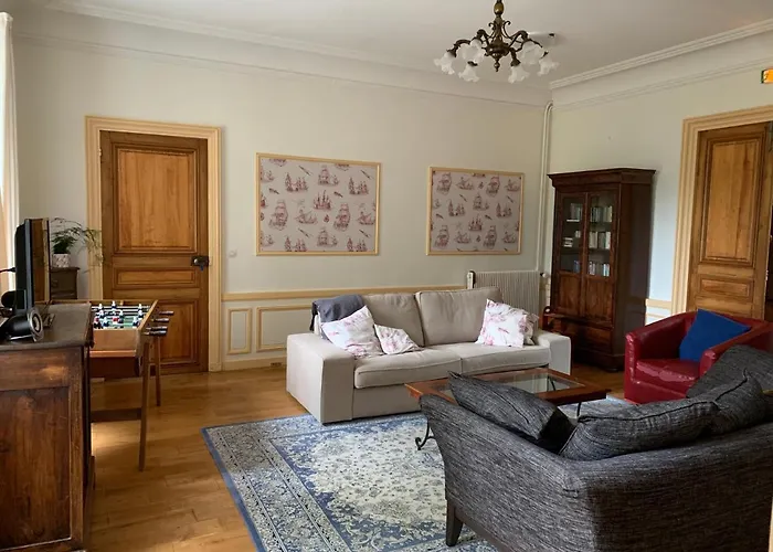 Grands Groupes - Chateau Des Forges Hostal *