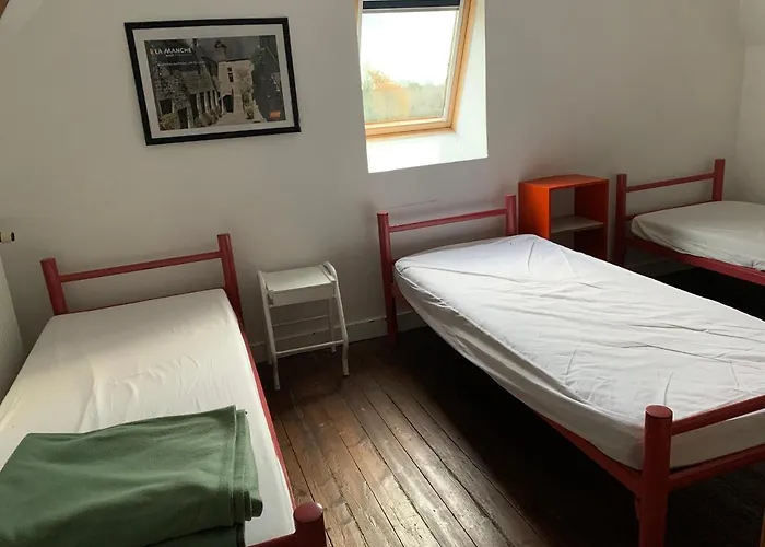 Hostal Grands Groupes - Chateau Des Forges